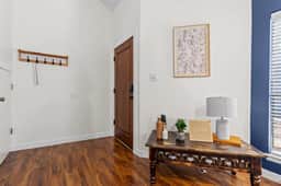 Modern 2BR Austin Retreat | 6 Min to Downtown - Image 4