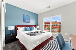 Luxe 1BR stay in Columbus with Rooftop & Gym - Image 3
