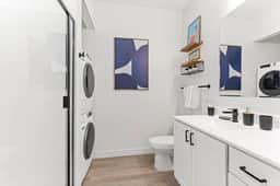 Stylish Studio + Gym | 10min DT, Stadiums, Airport - Image 5