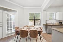 Luxurious 2- bed 2 bath | Sleeps 5 |Pool | Gym| DT - Image 3