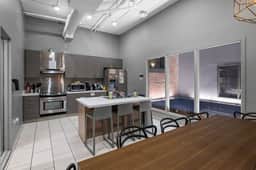 Modern Interior | 1 Bed/Bath | Near Chatta Market - Image 4