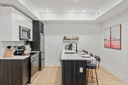 1 Bed by Zoo, Museums, Fairmount Park, Univ City - Image 3