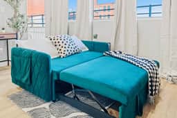 Modern 1BR Fishtown Apt | Prime Philly Location - Image 2