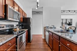 Stylish Modern 2 Beds loft in DT Memphis - Image 5
