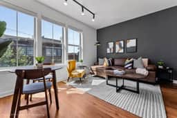 Stylish Modern 2 Beds loft in DT Memphis - Image 2