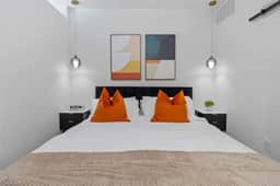 Lux King Suite | Gym | Pool | Techridge - Image 3