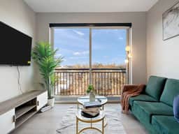 1BR | Garage Parking + Gym | Downtown - Image 2