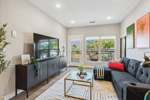 Chic 1BR/1BA Haven in Columbus - Image 1