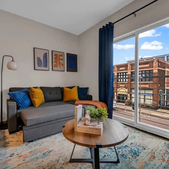 Chic 1BR Retreat in Midtown Detroit - Image 1