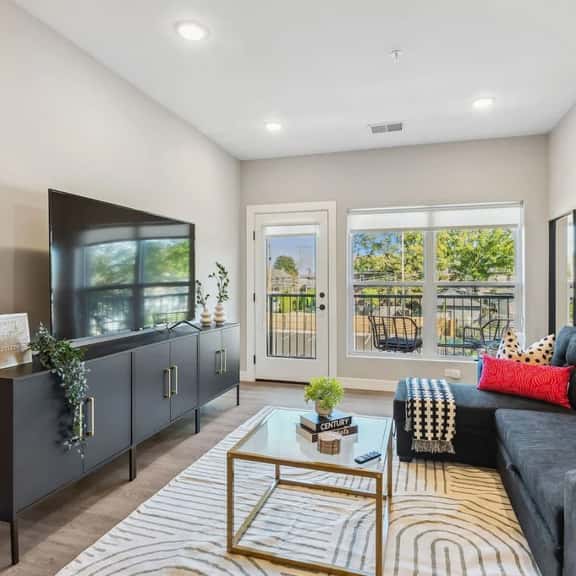 Chic 1BR/1BA Haven in Columbus - Image 1