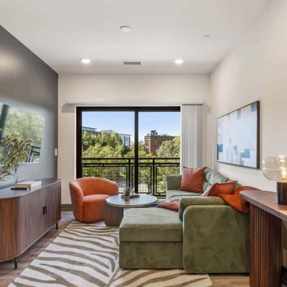 Modern ATL Escape | Downtown & Park Nearby - Image 1