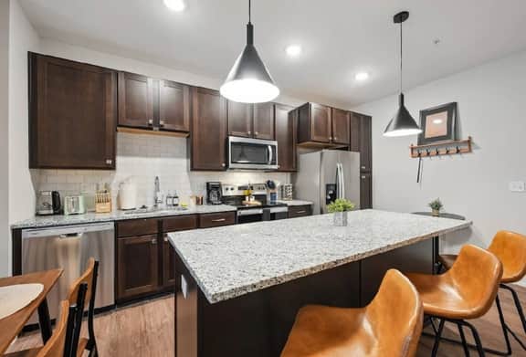 Italian village luxury 2 bedroom 2 bathroom - Image 2
