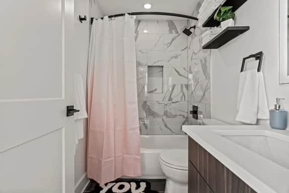 Modern 1BR Condo & Parking by Zoo, Museums, UPenn - Image 4