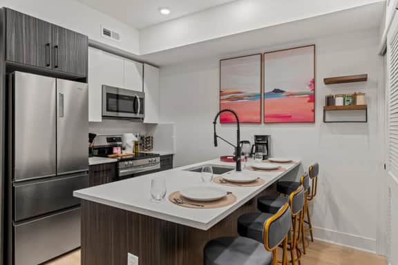 1BR by UPenn, Museums, Zoo, CHOP, Drexel, Rocky - Image 5