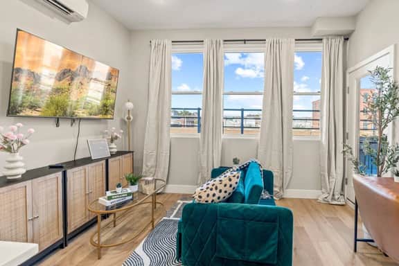 Upscale 1BR | 1BA in Central Fishtown - Image 3